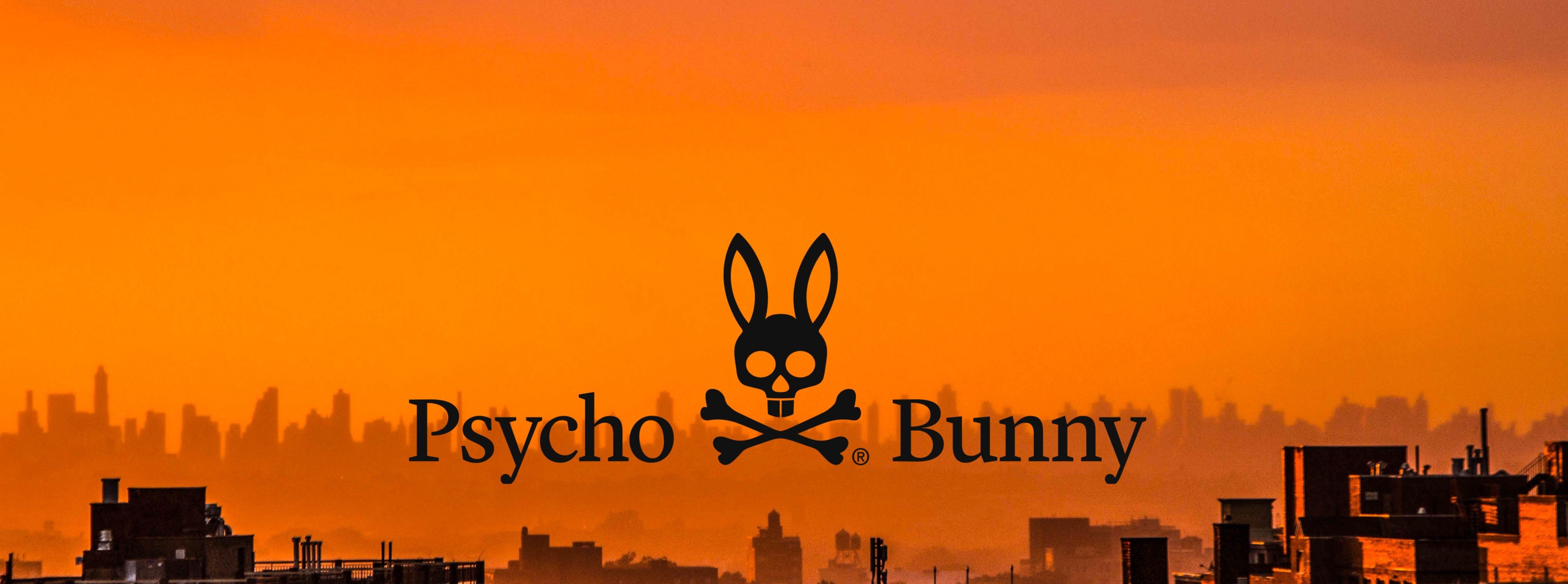 Psycho Bunny Slider Blurred Background