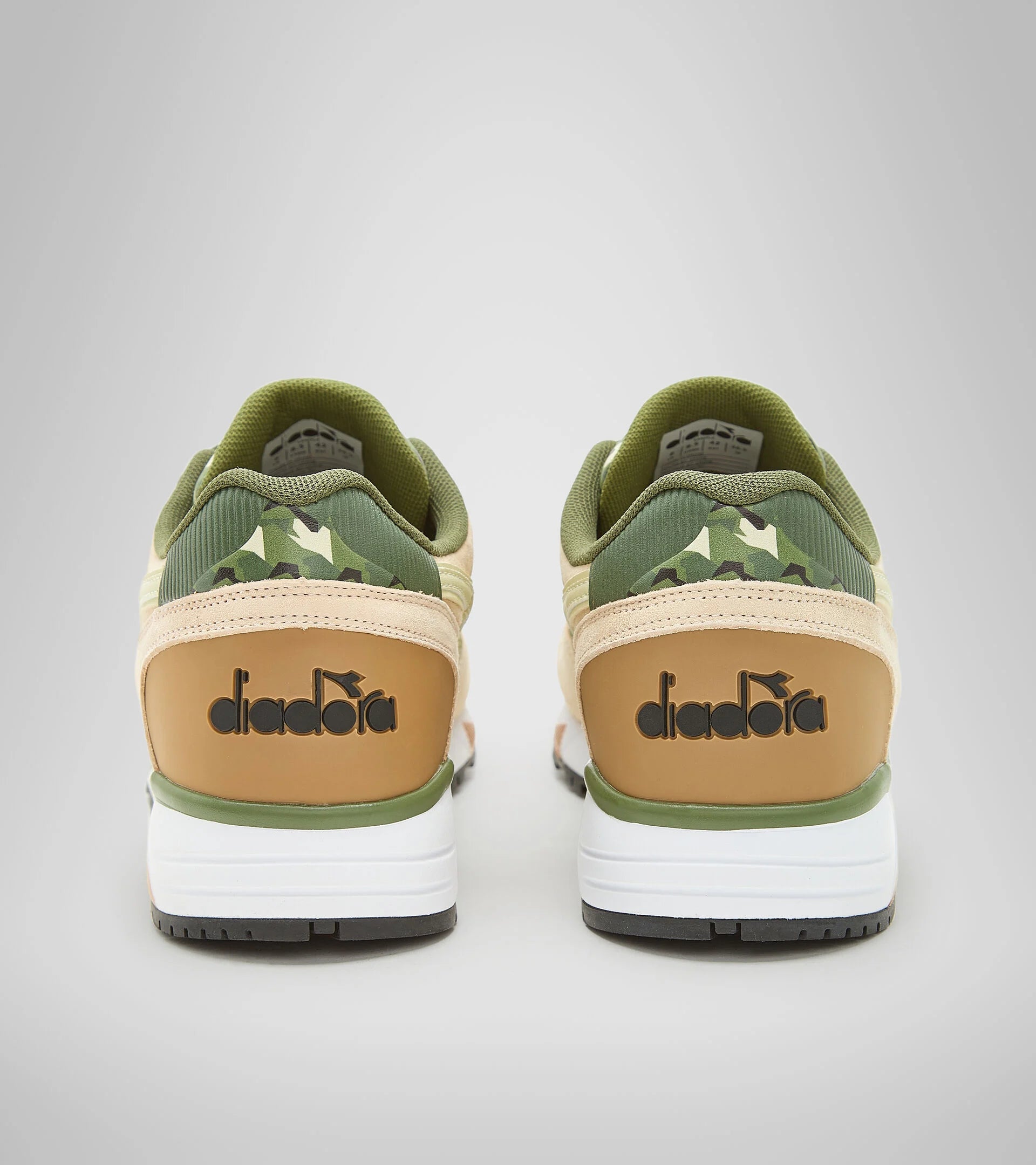 Diadora n9000 oro top